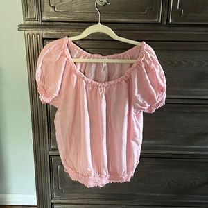 Red thin striped colored ruffles sleeve scoop neck t shirt.